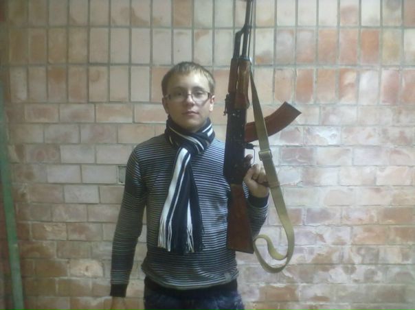 №12, Саша Сєрков №12, Саша Сєрков