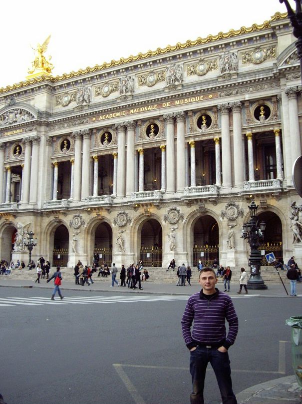 Victor Bou фотография #9