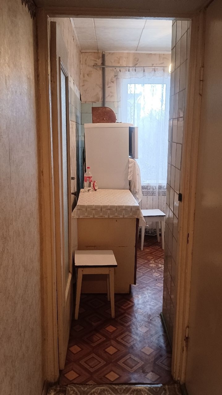 Срочная продажа. Продаётся 2-х комн. кв-ра на кв.Гагарина 4/5 эт. Не угловая. Автономное отопление. Комнаты изолированы. С/у раздельно. Удобное место расположения. Развитая инфраструктура. . Собственники лично на сделку. Задолженностей нет. Цена 4,5 млн.Тел.: +79595071019....
