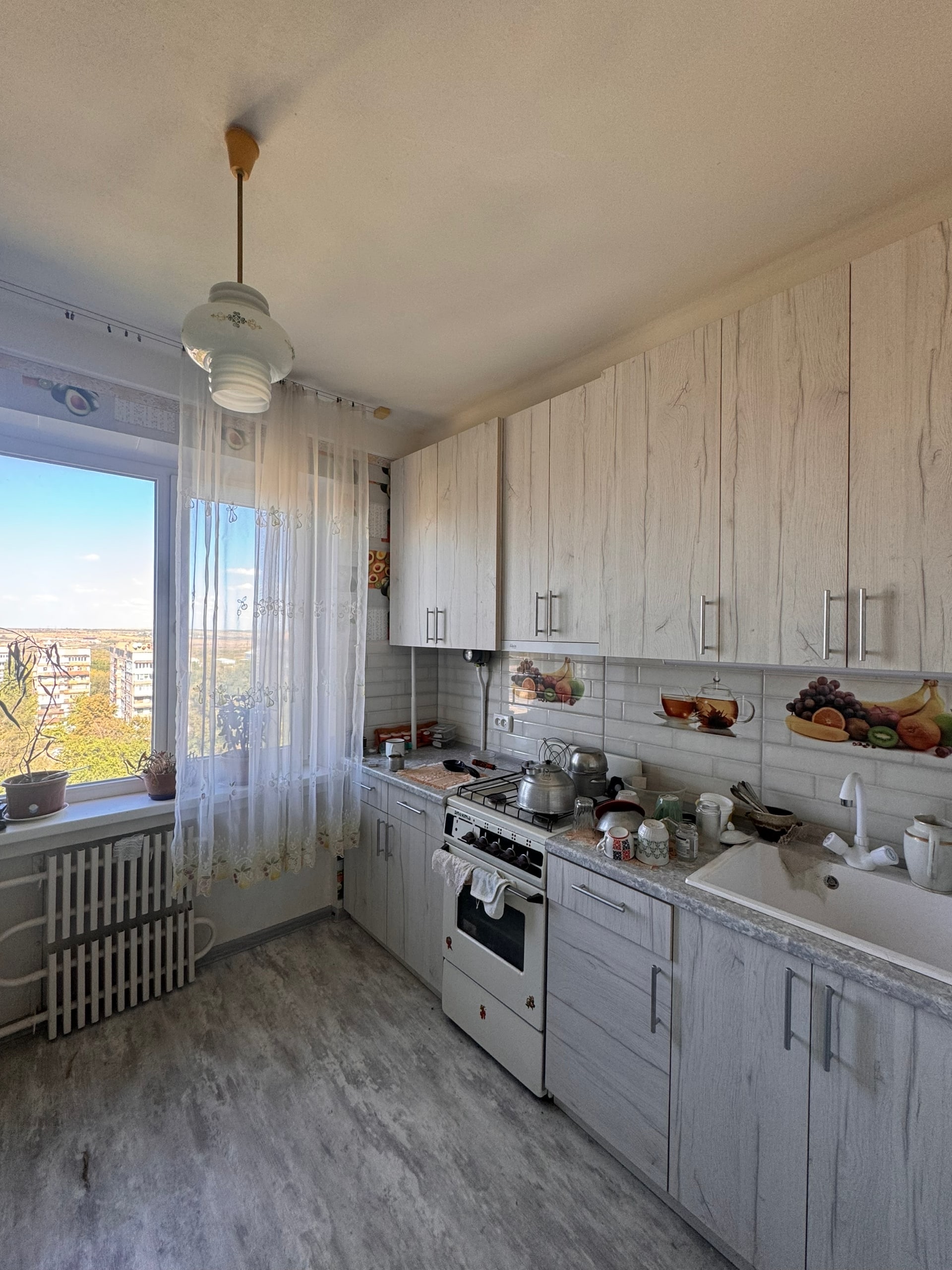 🏠 Продажа 2-комнатной квартиры, район «Спорттовары»
Продаётся уютная 2-комнатная квартира на 9 этаже 9-этажного дома.
📍 Удобное расположение: рядом о...